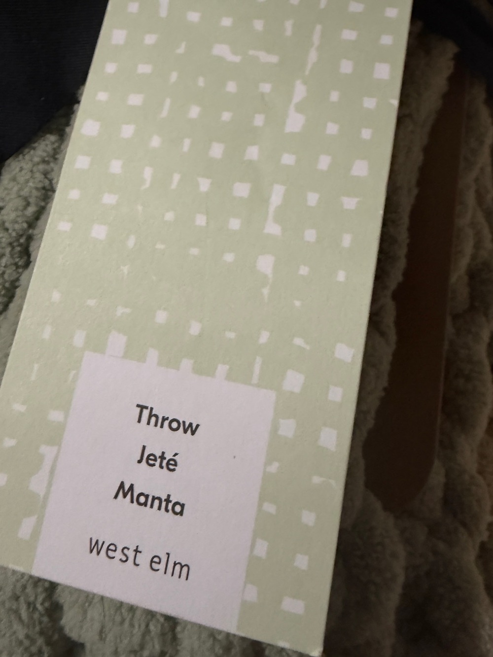 West Elm Olive Green Plush Chunky Throw 44 x 56 in / 112 x 142 cm SAGE - Picture 10 of 10